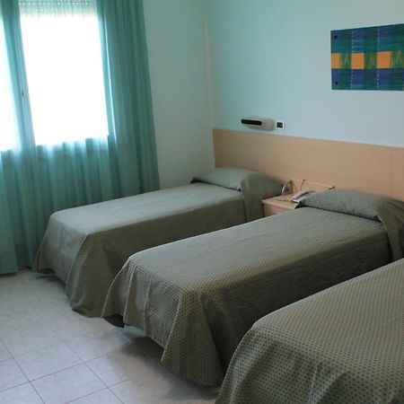 Hotel Minerva Brindisi Szoba fotó