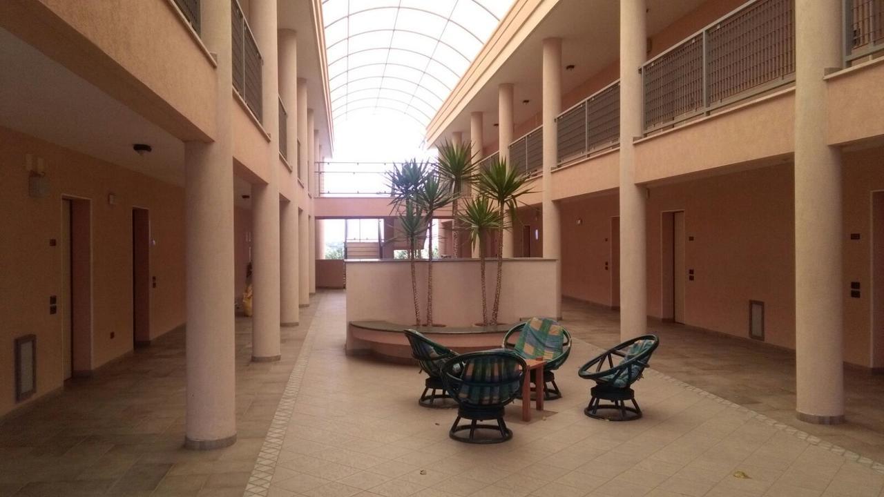 Hotel Minerva Brindisi Kültér fotó