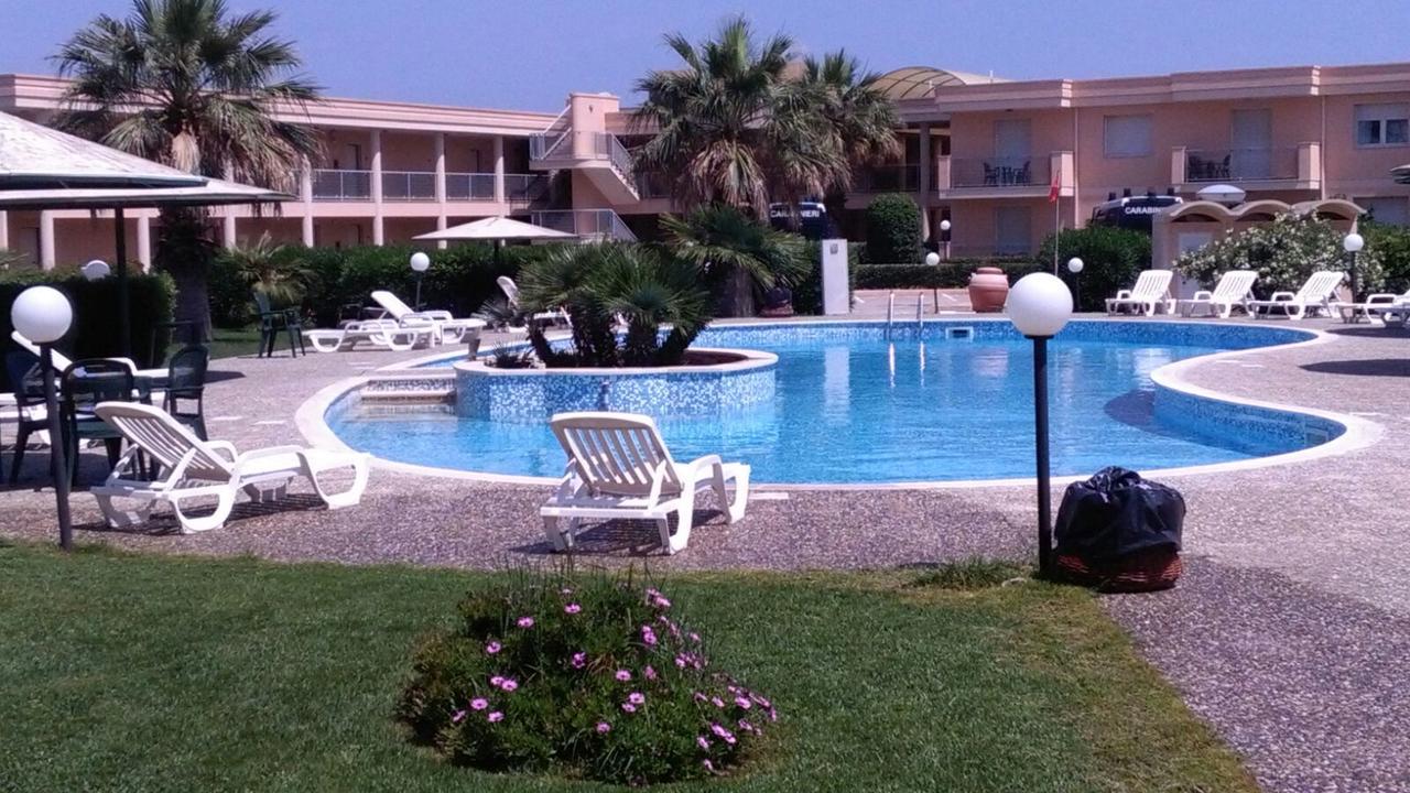 Hotel Minerva Brindisi Kültér fotó