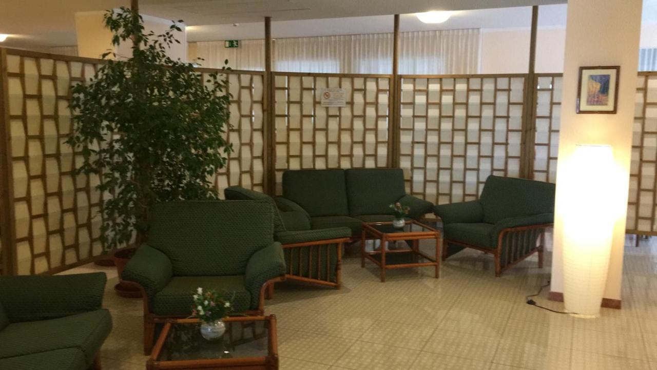 Hotel Minerva Brindisi Kültér fotó